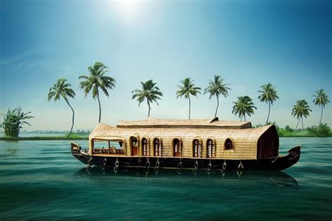 Kerala Tourism & Seasons - Best Time to Visit Kerala