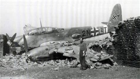 World War II Pictures In Details: Messerschmitt Me 210 A-1 “2N+LT ...