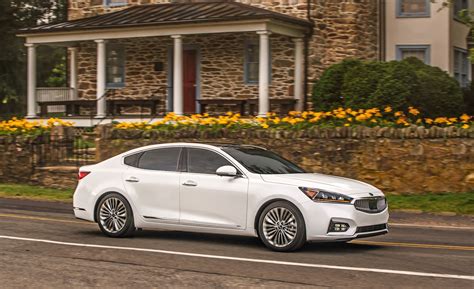 2018 Kia Cadenza Review, Ratings, Specs, Prices, and Photos - The Car ...