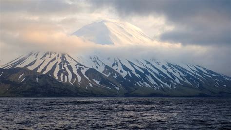 Could Alaska volcanoes erupt? | CTV News