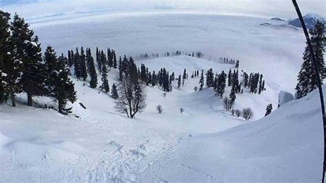 Best 10 Snow Destinations to Enjoy in Kashmir Valley | Tour My India