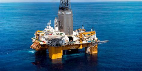 Rig sets sail for South Africa’s Luiperd drilling - News for the Energy ...