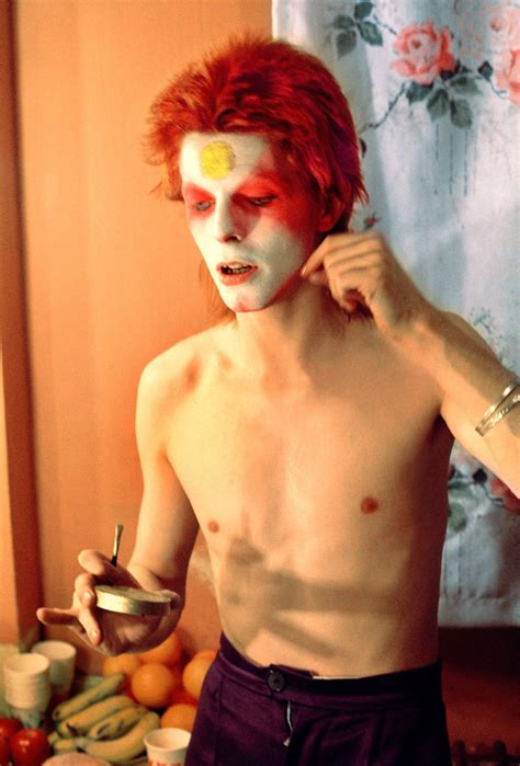 David Bowie as "Ziggy Stardust" in 1973 : r/OldSchoolCool