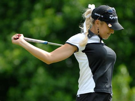 Natalie Gulbis the LPGA Hottie | Female Golf Celebrities | Golf Hotties