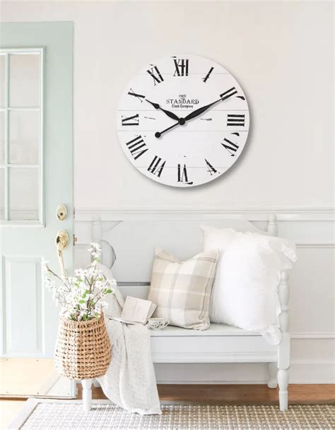 9 Large Wall Clock Decor Ideas to Liven up your Home