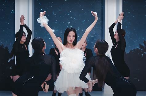 Jisoo nhóm Blackpink hứa hẹn càn quét giải thưởng MAMA 2023 – Showbiz