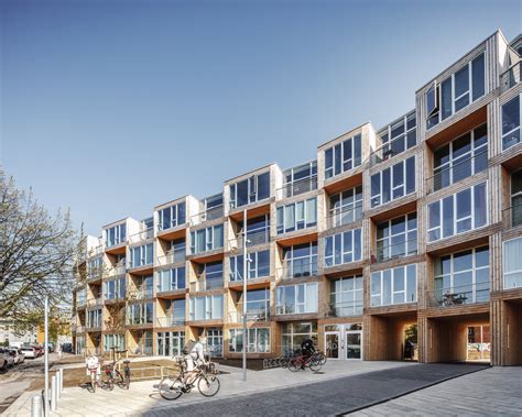 BIG builds "winding wall" of affordable housing in Copenhagen - Dr Wong ...