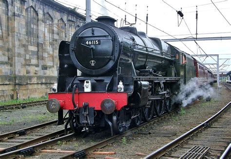 LMS Royal Scot Class 4-6-0 no 46115 Scots Guardsman With 5… | Flickr