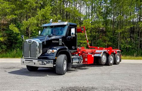 Autocar DC-64R Refuse Truck Aims to Change the Waste Industry