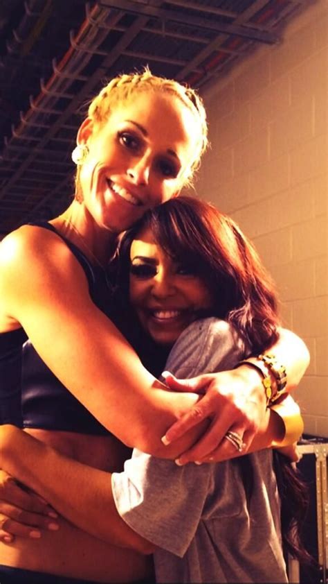 Michelle McCool & Layla El | Women's wrestling, Wrestling divas, Layla wwe