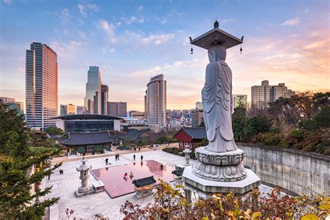 Bongeunsa Temple - Seoul Attractions - Go Guides