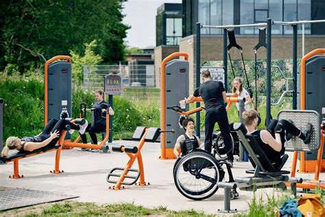 KOMPAN | Inclusive and accessible outdoor gym equipment