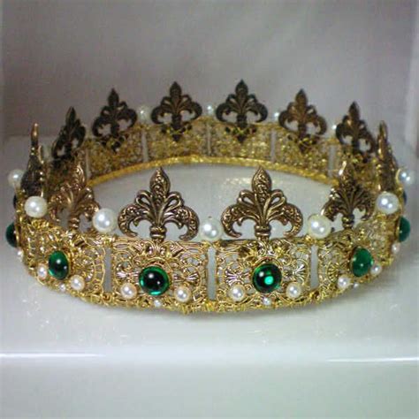 Anne Boleyn crown | Royal jewelry, Royal jewels, Historical jewellery