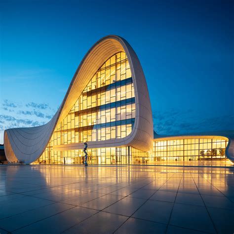 heydar-aliyev-building-zaha-hadid-baku-architecture-azerbaijan | Zaha ...