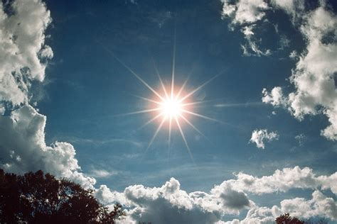 the-sun-shining-brightly-over-knoxville-tennessee.jpg | United Nations