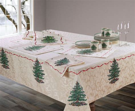 7 Facts That Nobody Told You About Oval Christmas Tablecloths