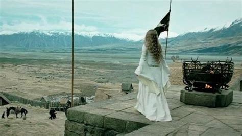 The flag of Rohan seen in the Lord of the Rings - The Two Towers | Spotern