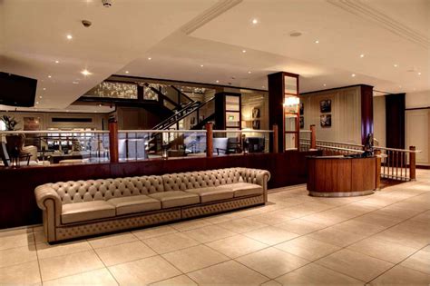 Hilton Glasgow Grosvenor Hotel - Hotel in Glasgow - Easy Online Booking