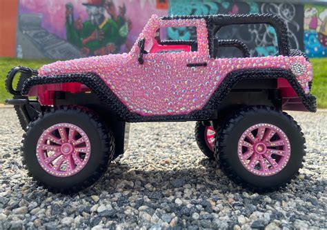 Pink Jeep | ubicaciondepersonas.cdmx.gob.mx