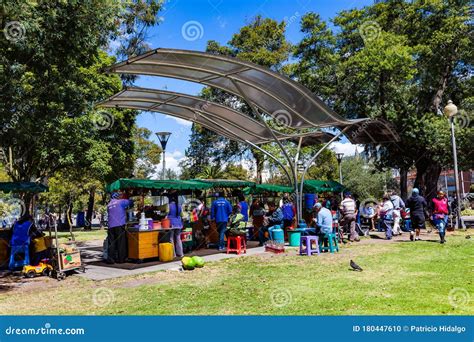 La Alameda Park in the Center of Quito Editorial Image - Image of boat ...