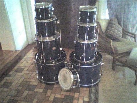 Move a Pearl 9-Piece Drum Set with all hardware (4 boxes) to Edinburg ...