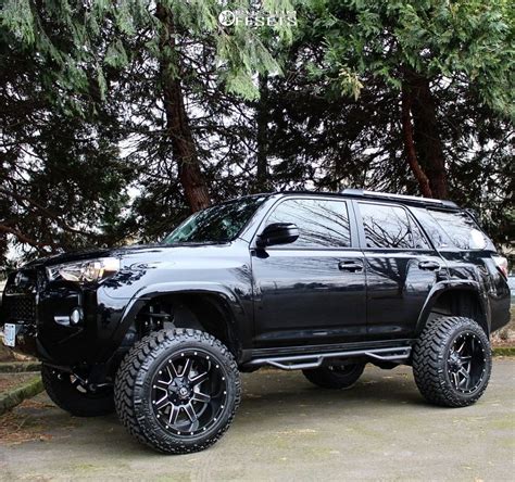 2019 toyota 4runner with 20×12 44 fuel maverick d538 and 33 12 5r20 ...