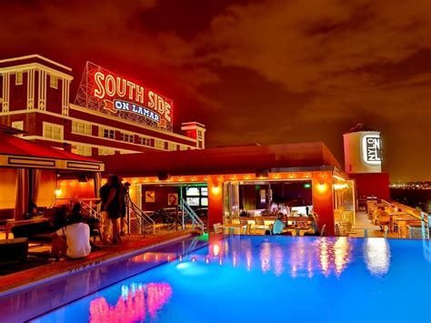 Here are the best rooftop bars in Dallas. Step up to the roof under ...