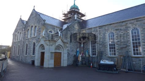 Pictures of St Columba's Church, Derry, County Derry - See Around Britain