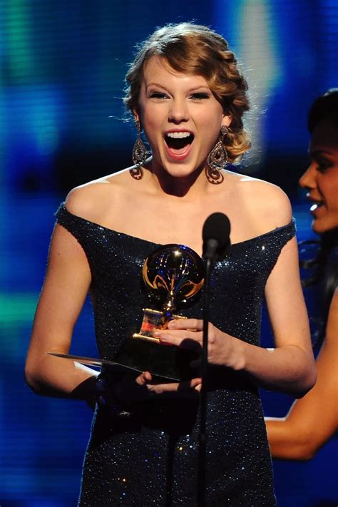 Taylor Swift Won Her First Award at the Grammys in 2010 | The Best 2010 ...