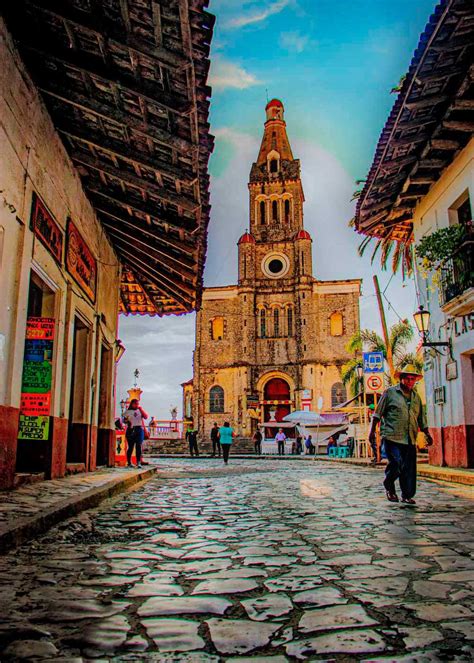 Cuetzalan | Magical Towns of Mexico - Digital Book