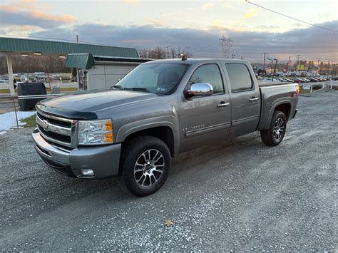 Used 2009 Chevrolet Silverado 1500 4WD Crew Cab 143.5" LT for Sale in ...