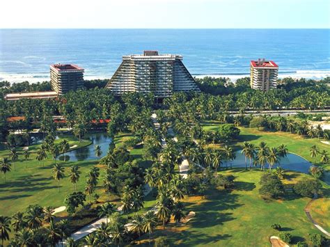 Hotel The Fairmont Acapulco Princess, 5.5 stars, Acapulco, Mexico ...