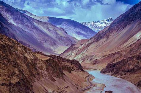 Here Are the Seven Beautiful Valleys in Ladakh That You Must Visit!