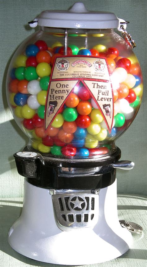 1930's Columbus White Gumball Machine | GUMBALLS....and other vintage ...