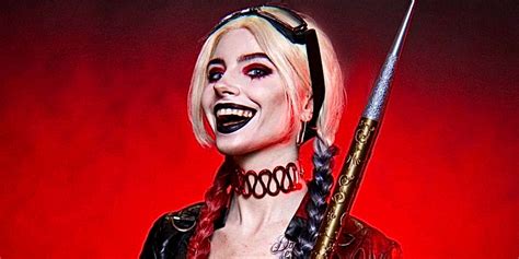 Amazing Harley Quinn Cosplay Looks Just Like Margot Robbie