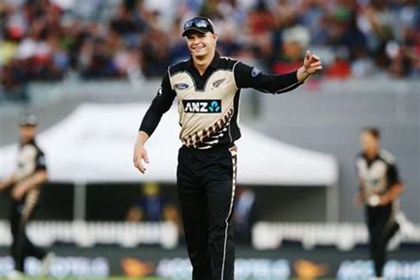 Glenn Phillips flown in as cover for sick Williamson and Nicholls | Crickit