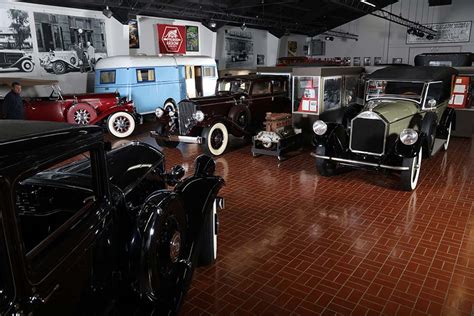 Pierce-Arrow Museum - Automobile Museums