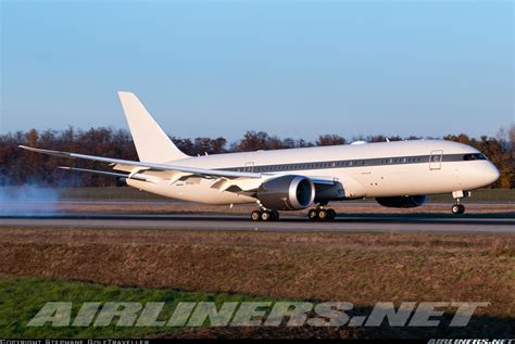 Boeing 787-8 BBJ Dreamliner - Untitled (Global Jet Luxembourg ...