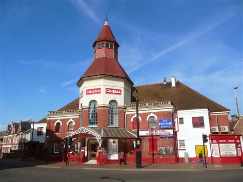 Worthing Wanderer: Sussex Coast Walk Day 5 Bognor Regis - Littlehampton