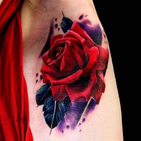 Realistic rose tattoo by Jota @ Alice in Tattooland, London UK : tattoos