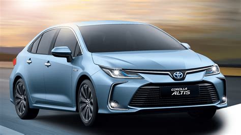 2020 Toyota Corolla Altis hybrid: Specs, Prices, Features