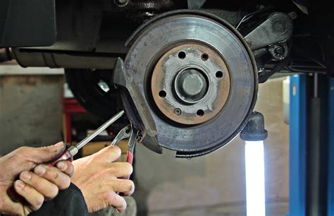 Auto Brake Repair & Replacement Services | Global Automotive