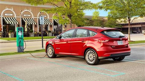 2017 Ford Focus Electric: 100+ Mile Range/33.5 kWh Battery, C-Max ...