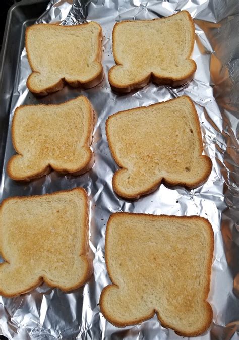 How To Toast Bread In Oven At 400 Degree Fahrenheit?