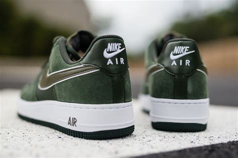 Nike Air Force 1 Low Carbon Green - Sneaker Bar Detroit