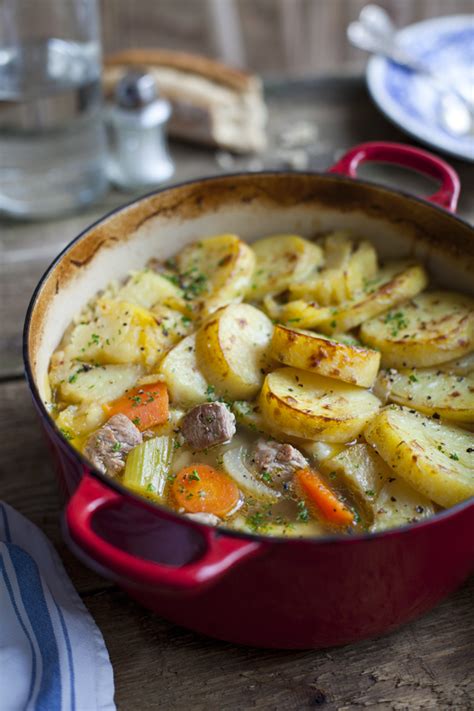 Traditional Irish Christmas Meal : Irish People Chose THIS Classic Dish ...