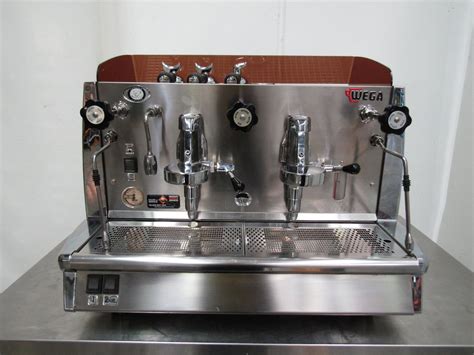 Used commercial COFFEE MACHINES - WEGA VELLA VINTAGE 2 group