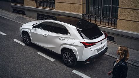 2024 Lexus UX: Choosing the Right Trim - Autotrader