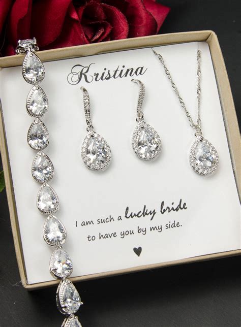 61+ Bridesmaid Necklaces Gift