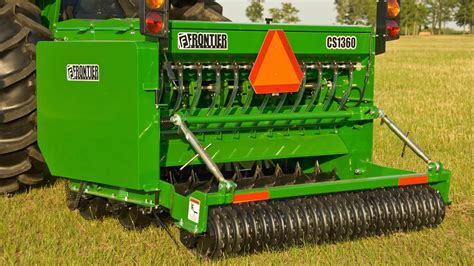 John Deere CS13 Series Conservation Seeders | SunSouth